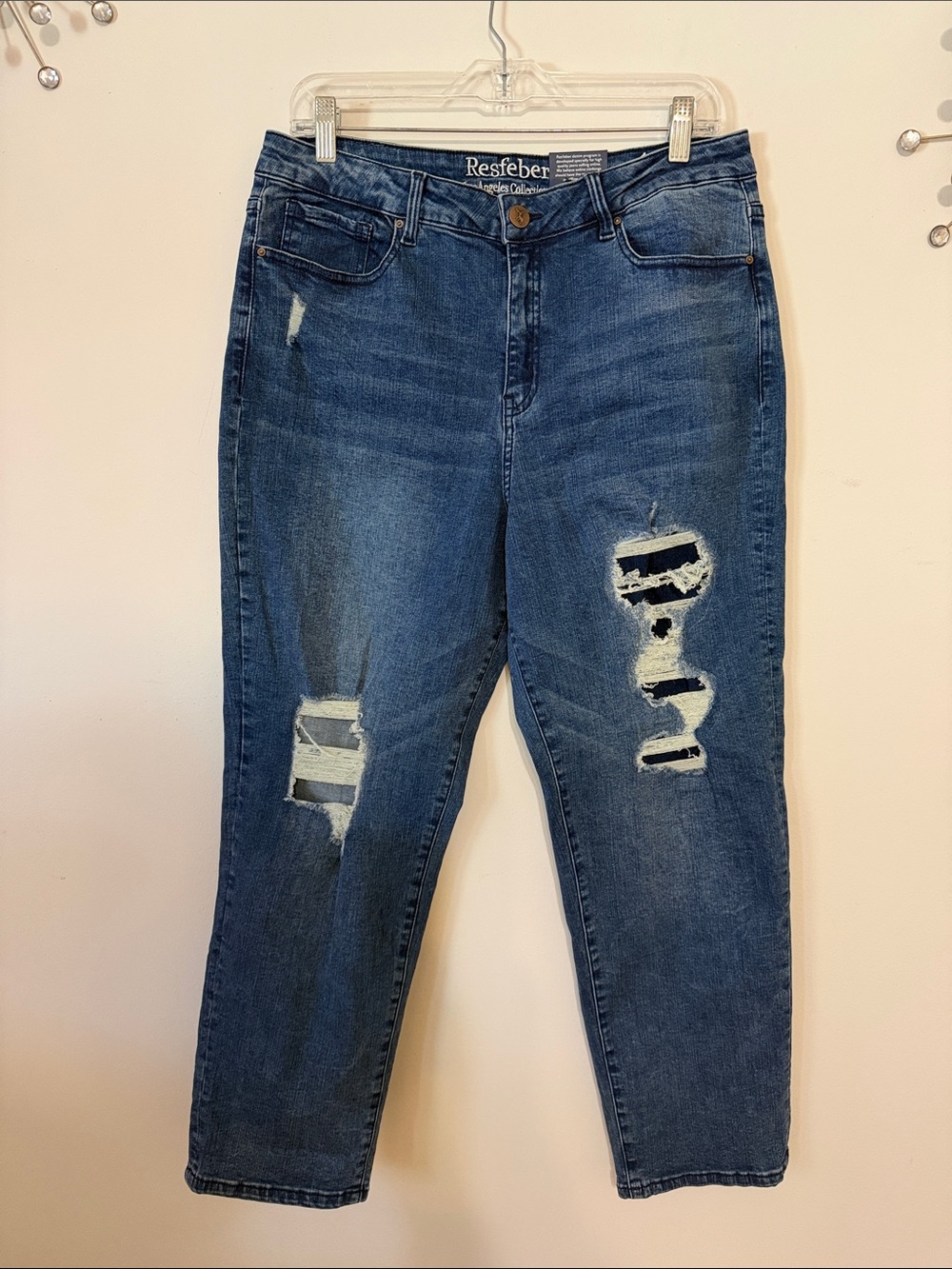 Resfeber Women’s Distressed Boyfriend Jeans in Dark Blue